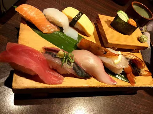 如何开一家特色开寿司店