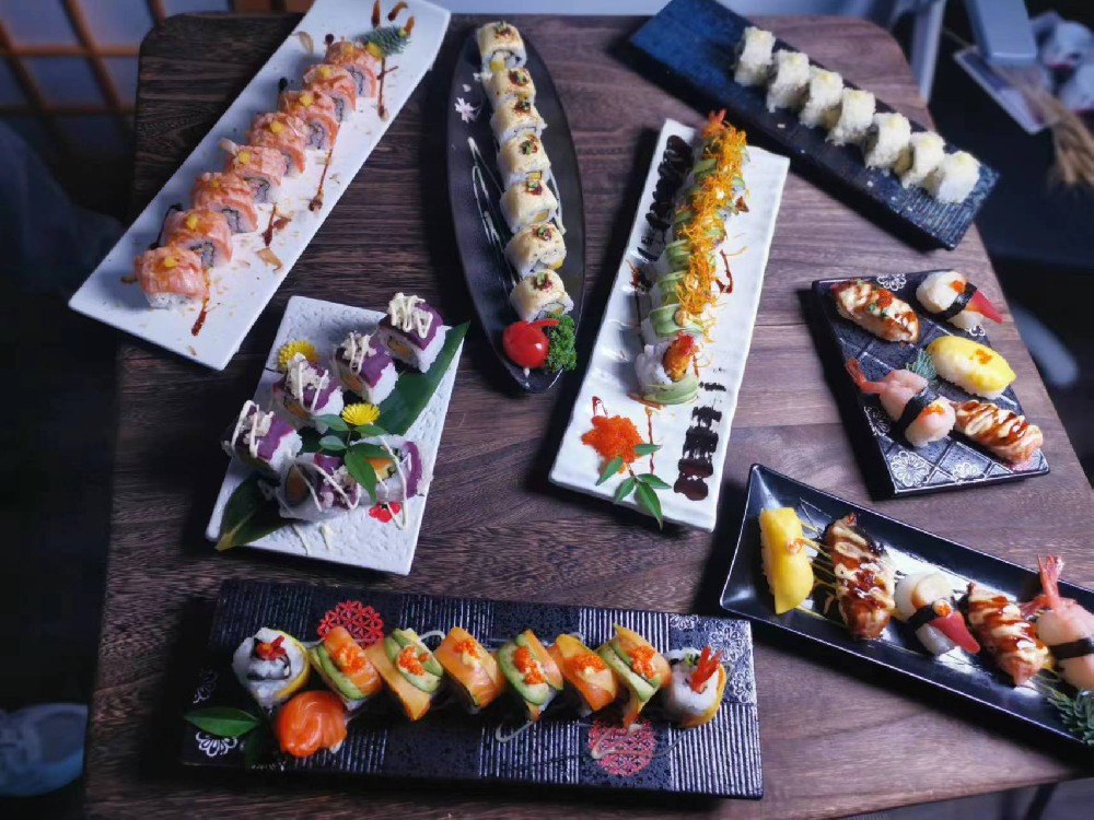 寿司摆摊成本低但是不容易卖出，根本原因在这里！