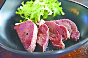 日本盖饭培训：经典牛肉饭的详细做法