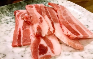 烤肉学习中的烤肉烹饪技巧教学：打造口感极致的美味