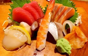 深夜食堂培训的刺身介绍与拼盘制作：鲜味与艺术的完美结合